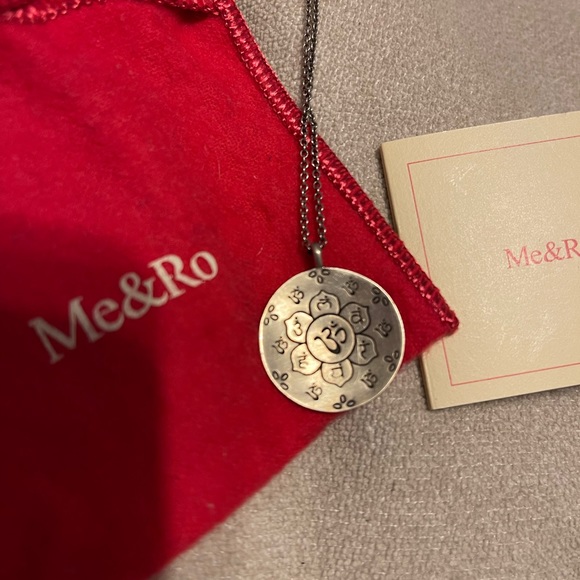 Me&Ro Sterling Silver Chakra flower pendant - Picture 4 of 5